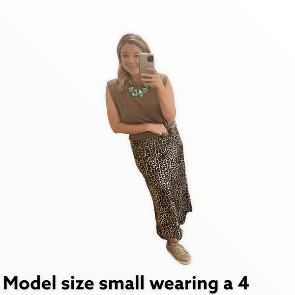 Leopard midi skirt